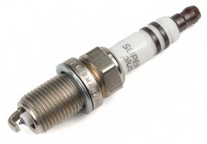 Volvo Spark Plug (Platinum/Iridium) 8692072 - Bosch FR7DPP